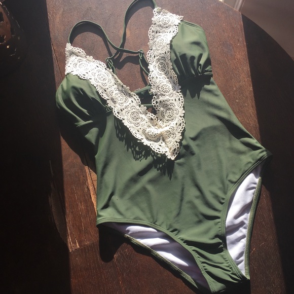 Other - 🏝Crochet Trim Olive Monokini